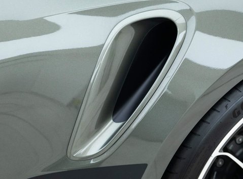 Porsche 911 Turbo S Cabriolet (992) 38