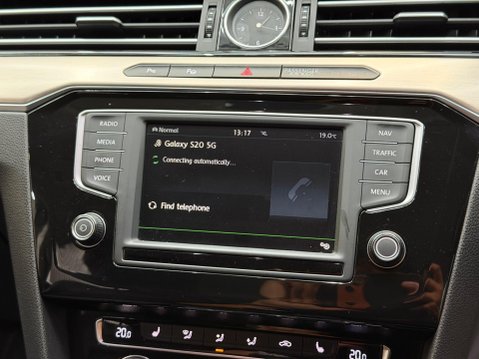 Volkswagen Passat 2.0 TDI BlueMotion Tech GT Euro 6 (s/s) 5dr 74