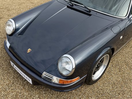 Porsche 911 CARRERA 3.2 BACK-DATE 20