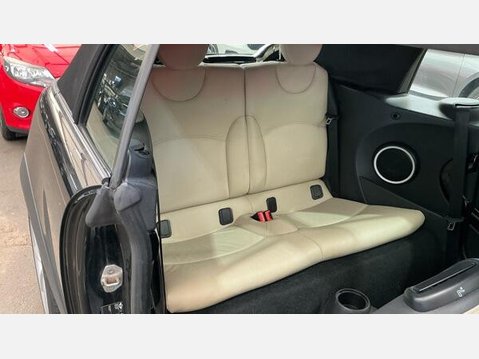 Mini Convertible 1.6 Cooper S Euro 5 (s/s) 2dr 8