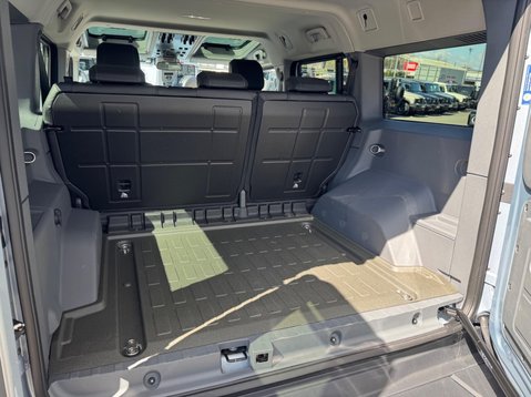 Ineos Grenadier FIELDMASTER EDITION 49