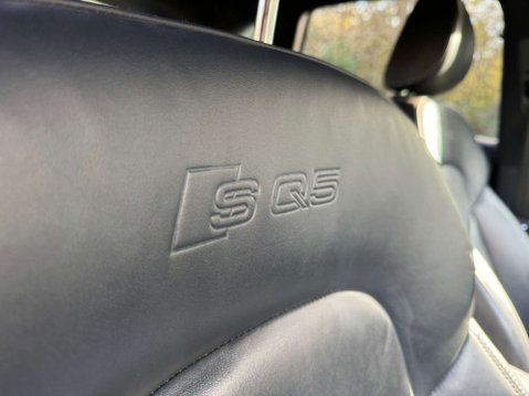 Audi SQ5 3.0 BiTDI V6 33