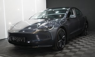 Tesla Model 3 RWD Standard Range Stalk Front Camera GROK AI Rear Screen Vented Seats VATQ 9