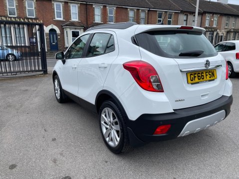 Vauxhall Mokka 1.6i Exclusiv 2WD Euro 6 (s/s) 5dr 5