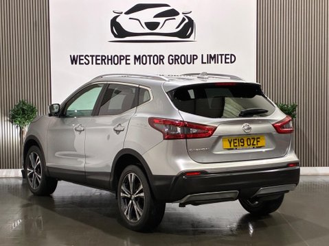 Nissan Qashqai 1.5 dCi N-Connecta Euro 6 (s/s) 5dr 2