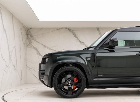 Land Rover Defender 3.0 D300 MHEV X Auto 4WD Euro 6 (s/s) 3dr 25