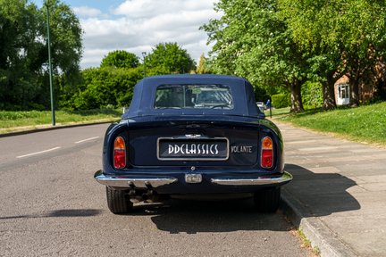Aston Martin DB6 Mark II Volante 9