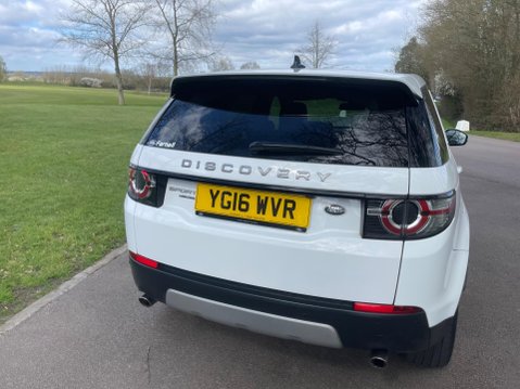 Land Rover Discovery Sport 2.0 TD4 HSE Auto 4WD Euro 6 (s/s) 5dr 11