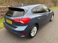 Ford Focus TITANIUM 7