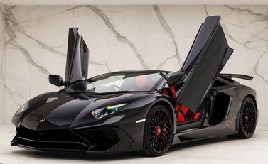Lamborghini Aventador SV LP 750-4 Roadster 8