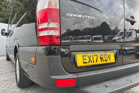 Mercedes-Benz Sprinter 319 V6 Cdi Lwb Hr Panel Van - Twin Side Doors / Air Con / Rear Camera 25