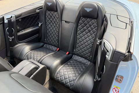 Bentley Continental GT V8 S CONVERTIBLE MULLINER DRIVING SPEC - GLACIER BLUE - LOW MILEAGE 40