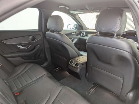 Mercedes-Benz C Class 2.0 C 220 AMG Line Premium D Auto 4dr 44