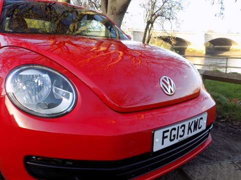 Volkswagen Beetle 1.2 TSI 9