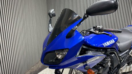 Yamaha FZS 2002 FAZER 38K GREAT RUNNING COMMUTER BIKE 600CC 19