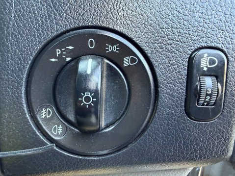 Mercedes-Benz Sprinter 2.1 213 CDi BlueEFFICIENCY Panel Van 4dr Diesel Manual RWD L2 (200 g/km, 12 22