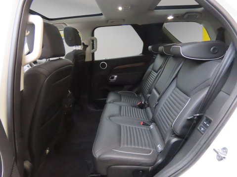 Land Rover Discovery 2.0 Si4 HSE Auto 4WD Euro 6 (s/s) 5dr 14