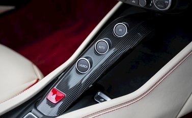 Ferrari California T HS 20