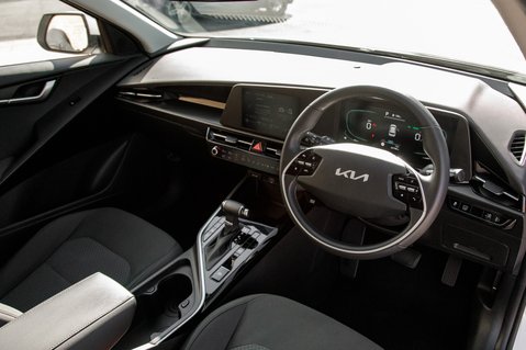 Kia Niro 2 4