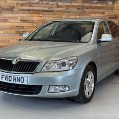 Skoda Octavia 1.4 TSI Elegance Hatchback 5dr Petrol DSG Euro 4 (122 ps) 1