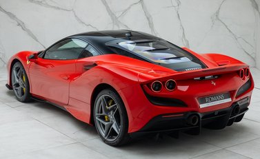 Ferrari F8 Tributo 13