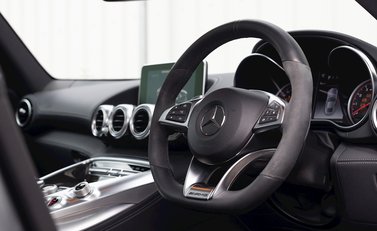 Mercedes-Benz Amg GT GT S 11