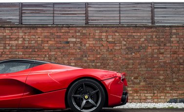 Ferrari LaFerrari 36