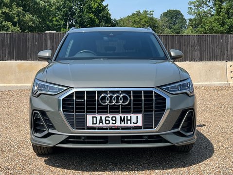 Audi Q3 TFSI QUATTRO S LINE 7