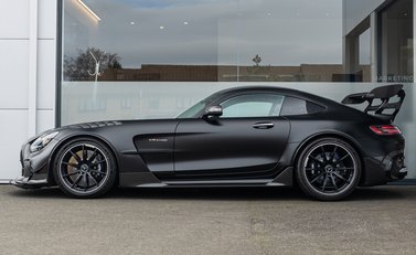 Mercedes-Benz Amg GT BLACK SERIES 3