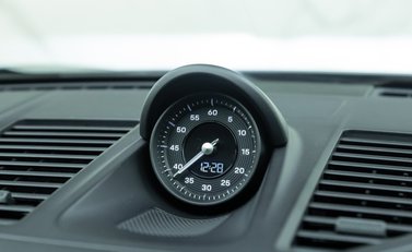 Porsche 911 Carrera S (992) 21