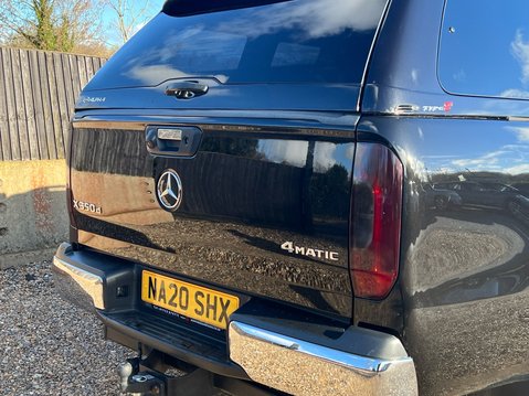 Mercedes-Benz X Class X350 D 4MATIC POWER 18