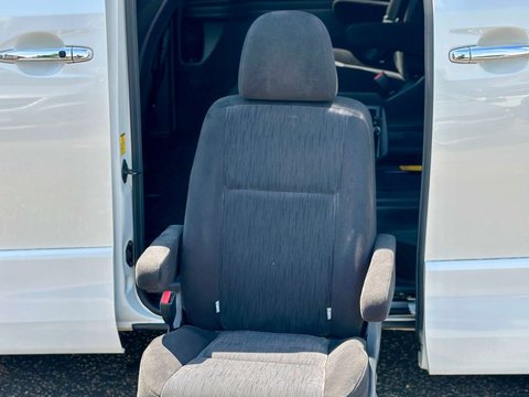 Toyota Vellfire ELECTRIC DISABILITY SEAT+GRADE 4B 15