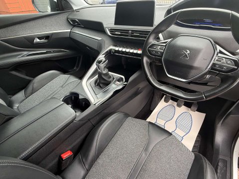Peugeot 3008 1.2 PureTech Allure SUV 5dr Petrol Manual Euro 6 (s/s) (130 ps) 43