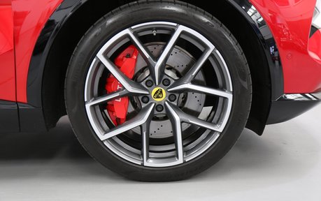 Lotus Eletre S - Huge Feature List - Intelligent Glass Roof, Reference Sound and More 17