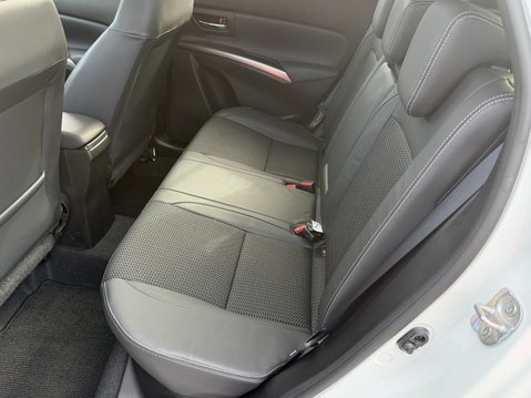 Suzuki S-Cross 1.4 Boosterjet 48V Hybrid Ultra 5dr 38