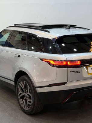 Land Rover Range Rover Velar 2.0 D180 R-Dynamic SE SUV 5dr Diesel Auto 4WD Euro 6 (s/s) (180 ps) 2