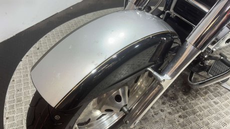 Suzuki Intruder 1500 VL 2000 ONLY 14K NEW MOT SERVICED 1500CC CRUISER BIKE 14