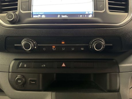 Vauxhall Vivaro 1.5 Vivaro 2900 Sportive S/S 15
