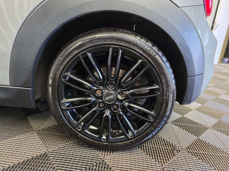 Mini Hatch 2.0 Cooper S Hatchback 3dr Petrol Manual Euro 6 (s/s) (192 ps) 27