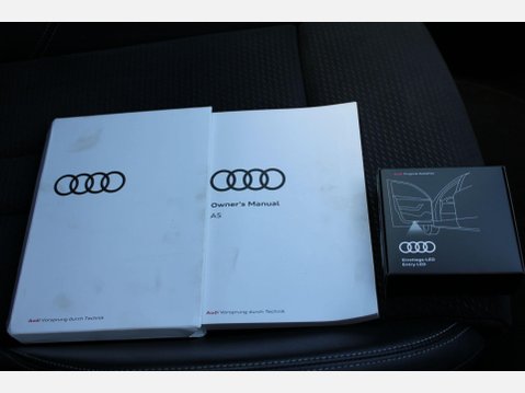Audi A5 SPORTBACK TFSI S LINE BLACK EDITION MHEV 31