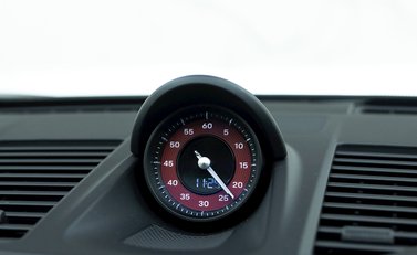 Porsche 911 (992) Carrera 4 GTS 17