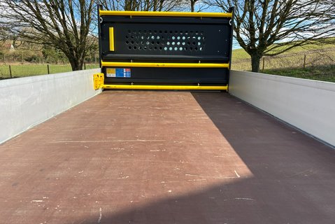 Ford Transit 350 Srw L4 130 ps Dropside Truck 11