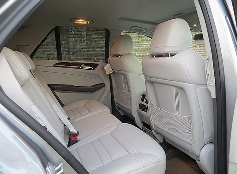 Mercedes-Benz M Class AMG 10