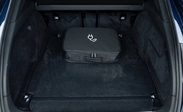 Porsche Panamera Turbo S E-Hybrid Sport Turismo 29