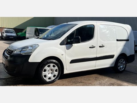 Peugeot Partner 1.6 eHDi 750 SE Panel Van 4dr Diesel Manual L2 (s/s) (128 g/km, 90 bhp) 24
