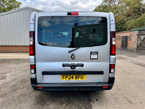 Renault Trafic 2.0 dCi LL30 Advance EDC L2 H1 Euro 6 (s/s) 5dr (9 Seat) 6