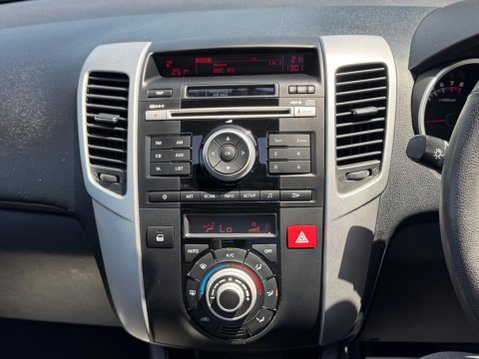 Kia Venga 1.6 3 Auto Euro 5 5dr 17