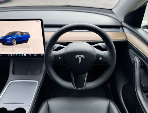 Tesla Model Y ModeL Y Long Range AWD 4WD 5dr 21