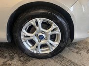 Ford B-Max 1.0T EcoBoost Zetec Euro 5 5dr 19