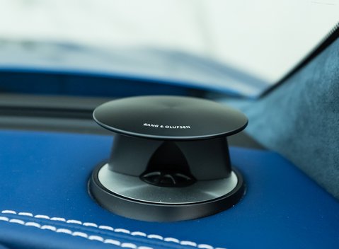 Aston Martin Vanquish Zagato Speedster 22